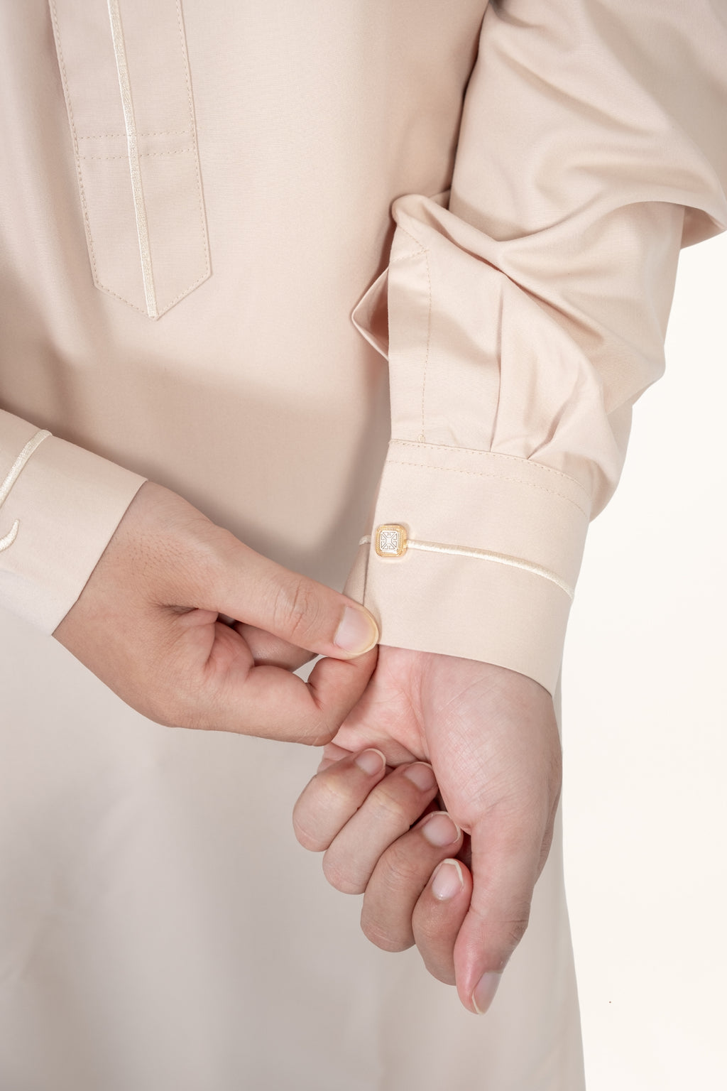 Qatari Light Beige Thobe