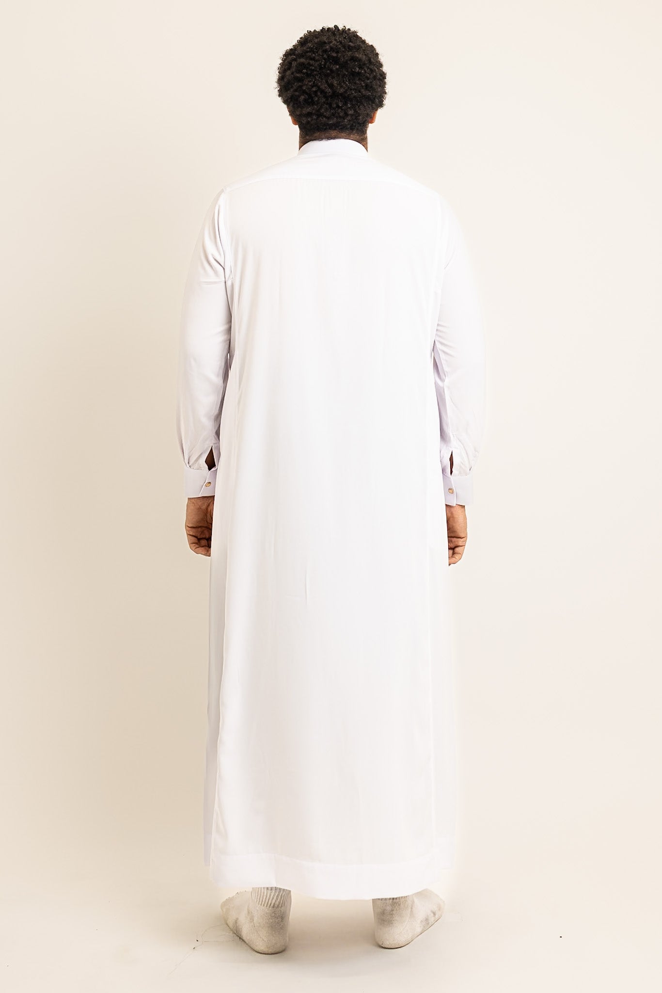 Saudi Light Pink Thobe