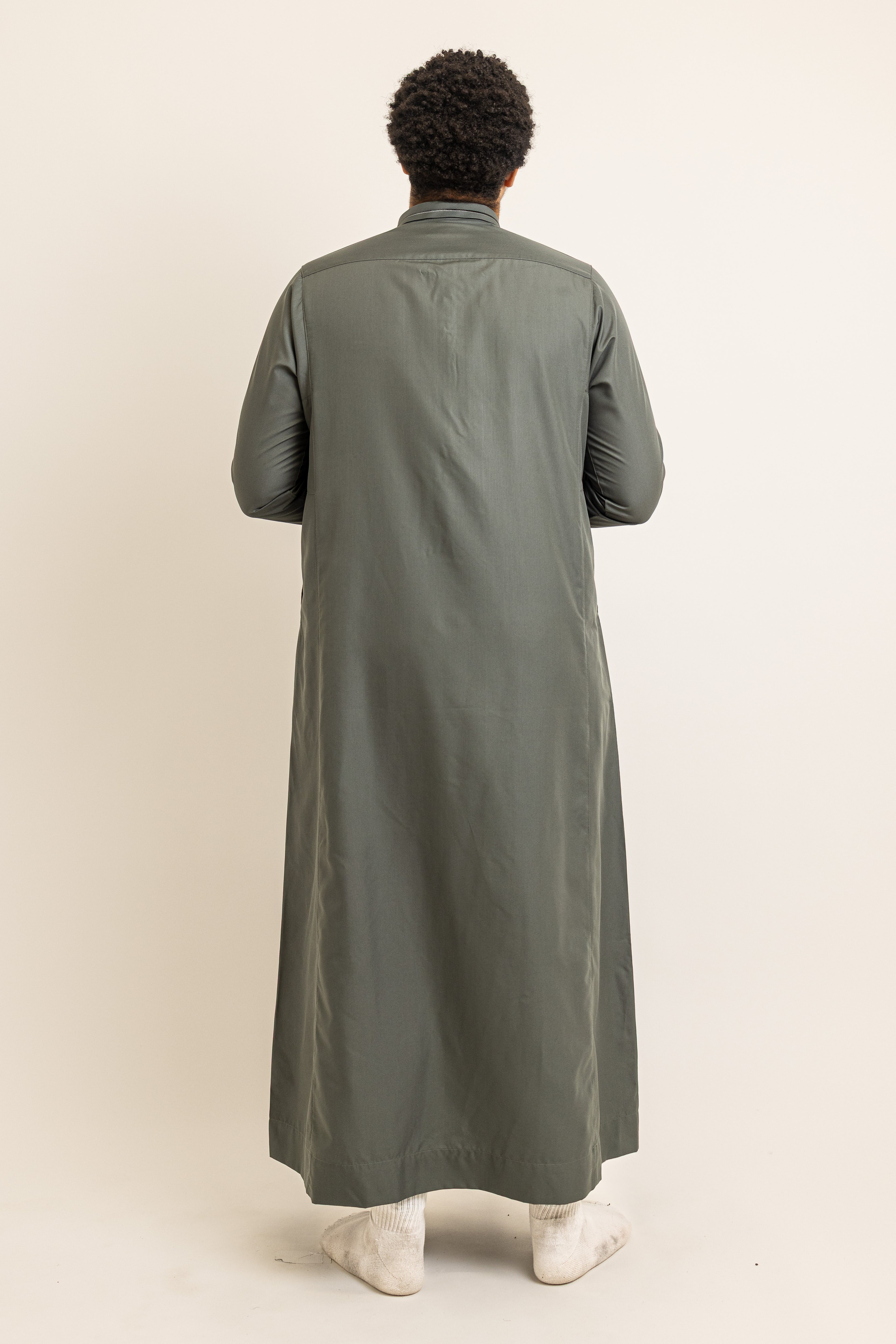 Qatari Dark Grey Thobe