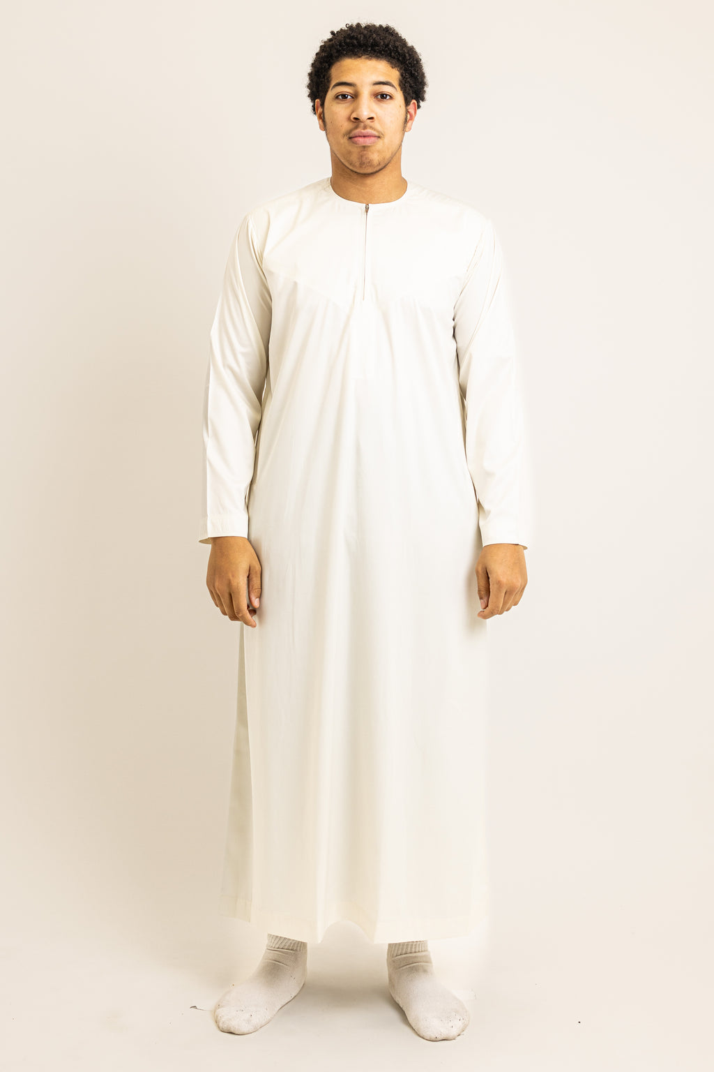 Emirati Light Cream Thobe