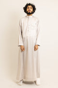 Kuwaiti Light Cream Thobe (Buttoned)