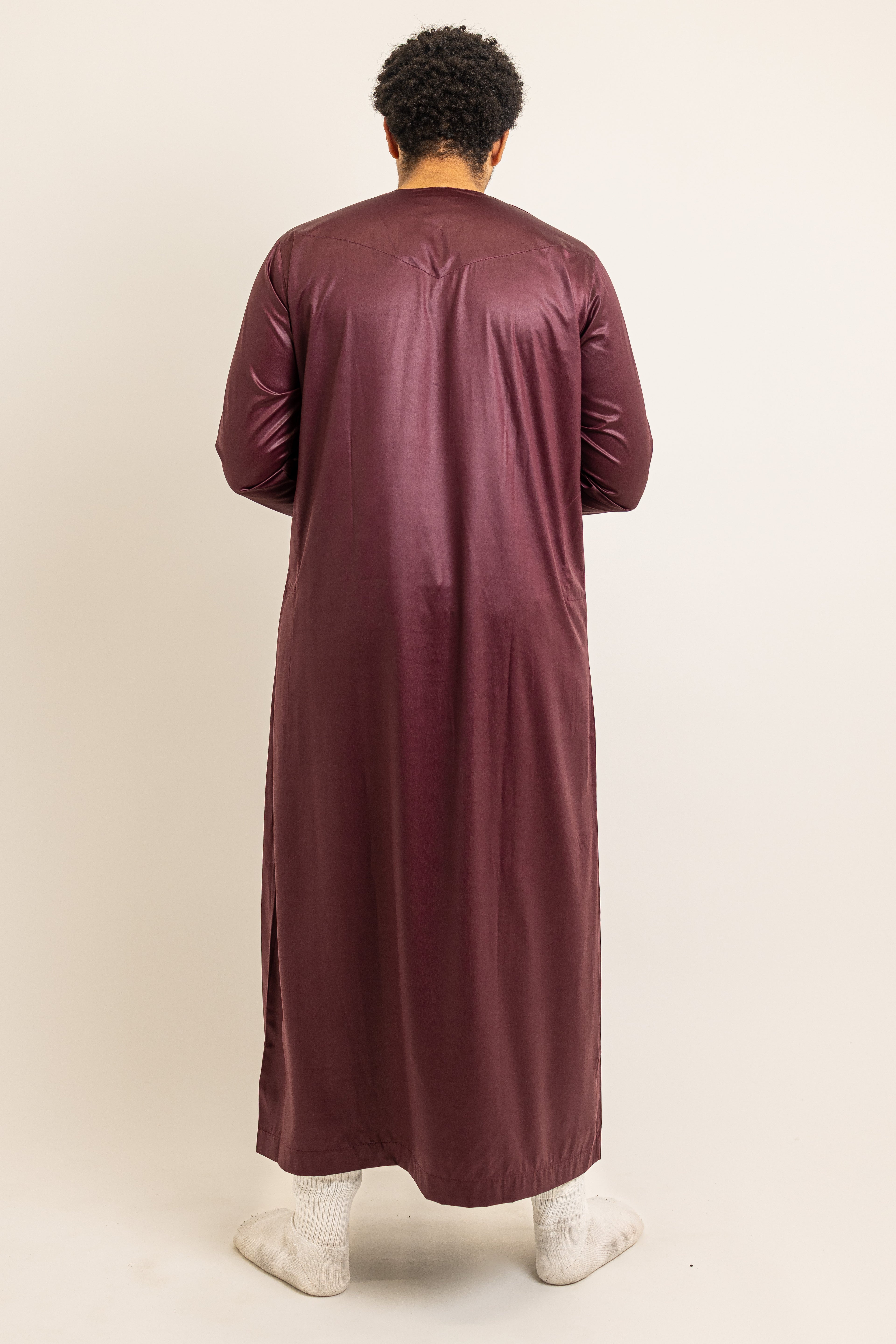 Emirati Burgundy Thobe