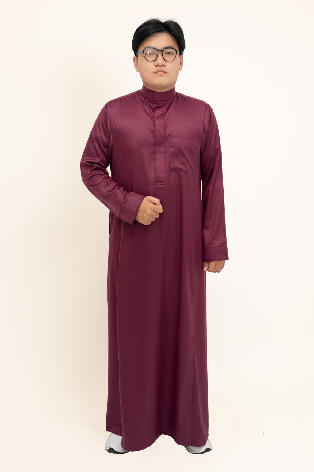 Kuwaiti Burgundy Thobe
