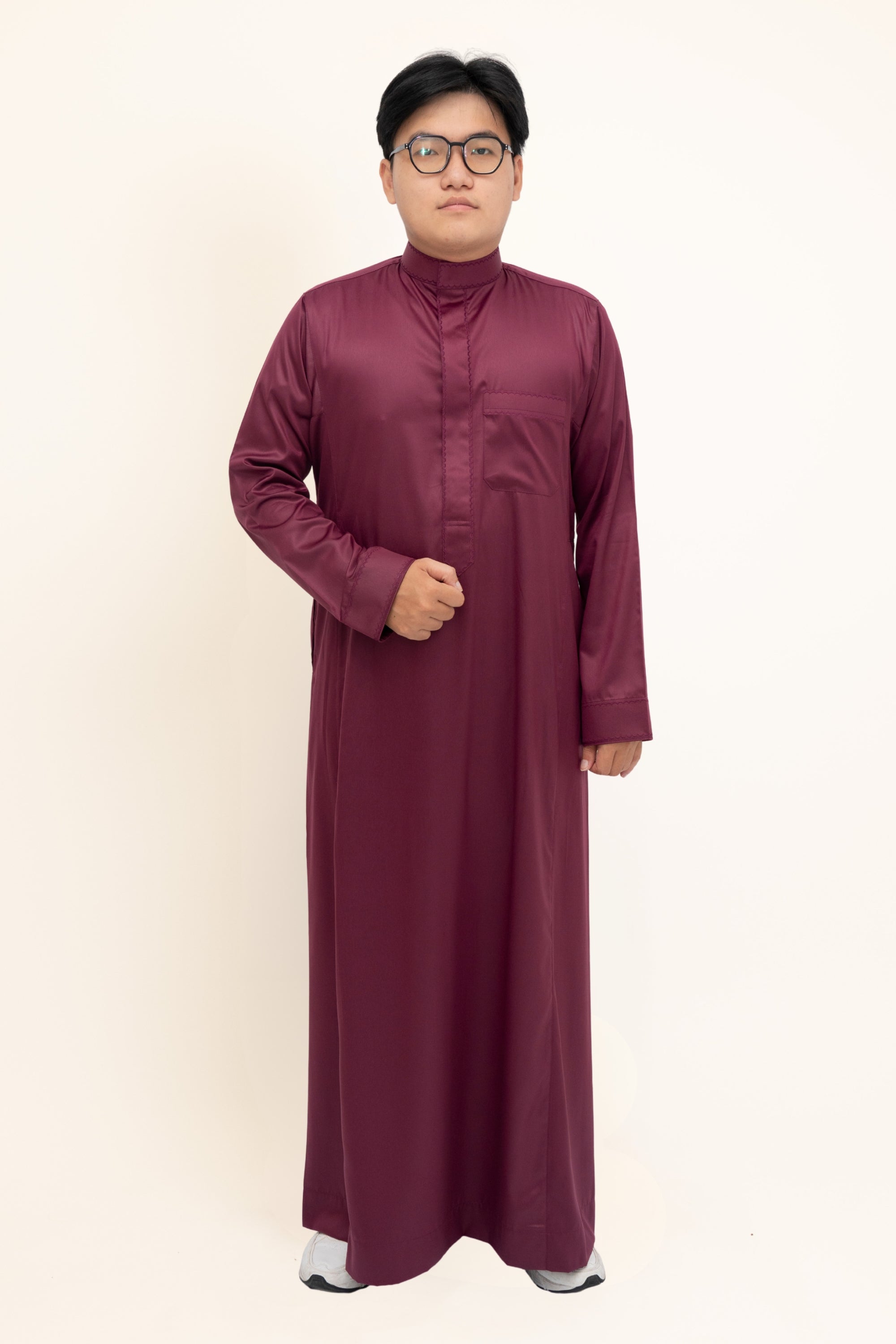 Kuwaiti Burgundy Thobe